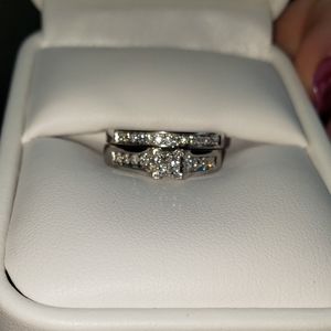 14kt white gold wedding set